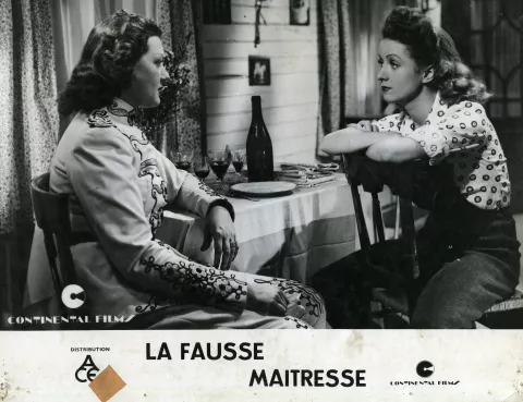 LA FAUSSE MAĂTRESSE - Photo